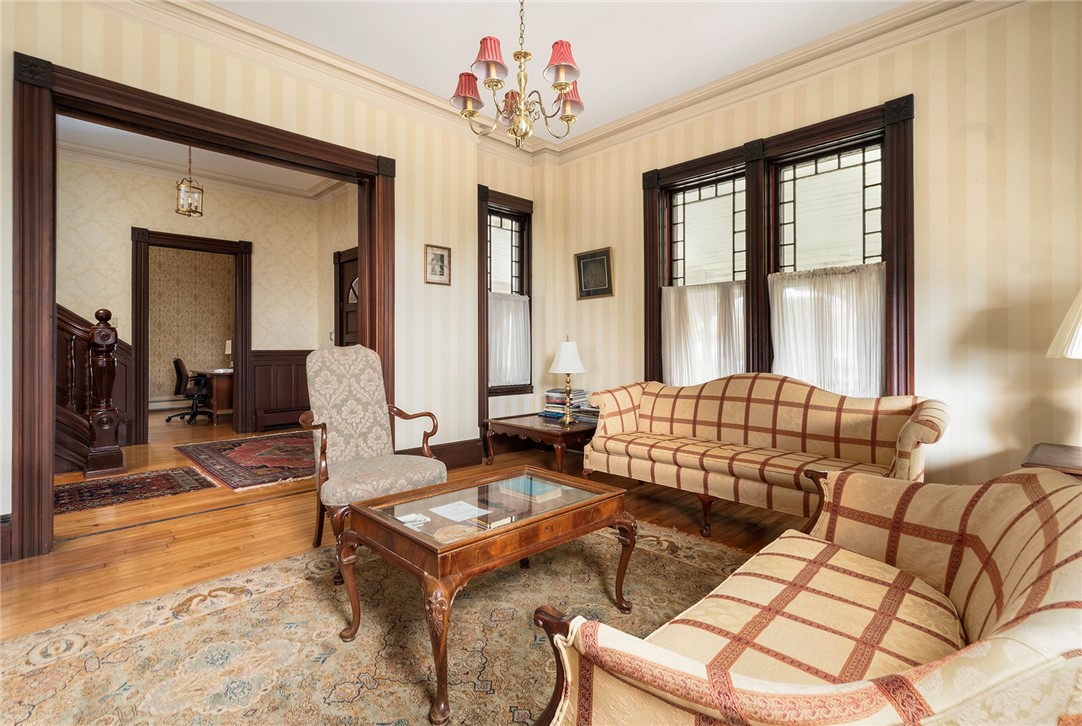 178 Eaton Street Providence, RI 02908 - Photo 12 of 40