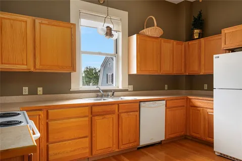 $875,000 | 178 Eaton Street, Providence, RI 02908