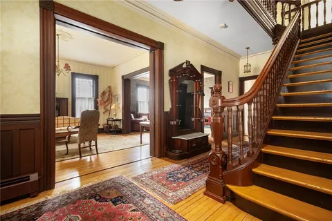 $875,000 | 178 Eaton Street, Providence, RI 02908