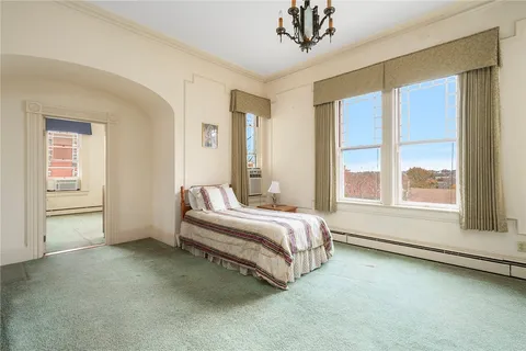 $875,000 | 178 Eaton Street, Providence, RI 02908