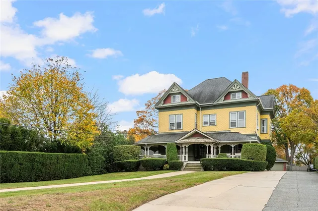 $875,000 | 178 Eaton Street, Providence, RI 02908