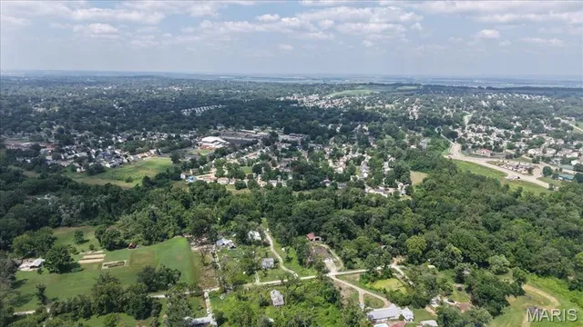 $229,000 | 3370 Suncrest Drive, Florissant, MO 63033