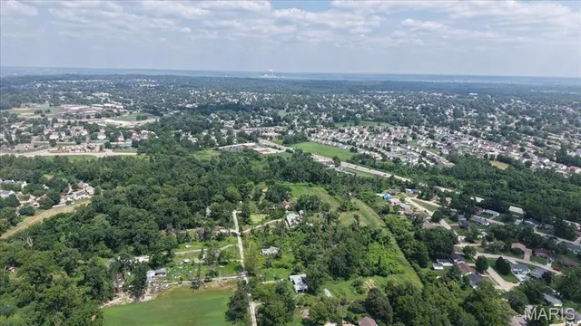 $229,000 | 3370 Suncrest Drive, Florissant, MO 63033