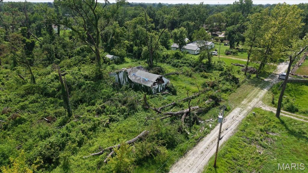 3370 Suncrest Drive Florissant, MO 63033 - Photo 8 of 21