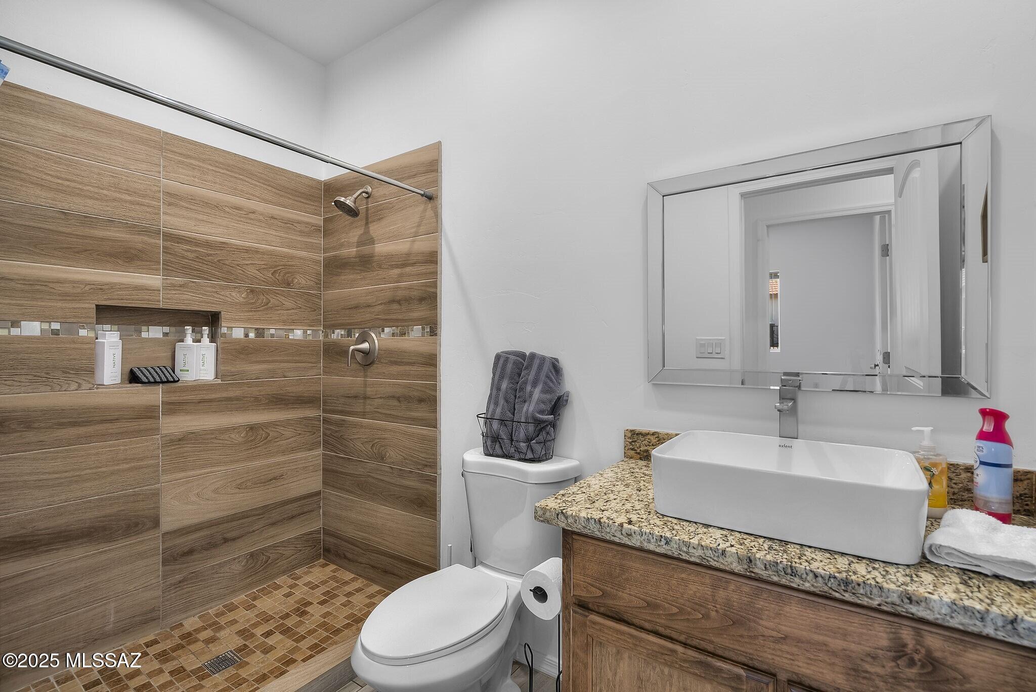 1871 Circulo Colombia Rio Rico, AZ 85648 - Photo 5 of 27