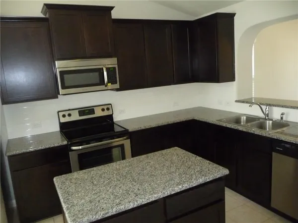 $2,100 | 1118 Walnut Canyon Boulevard, Pflugerville, TX 78660