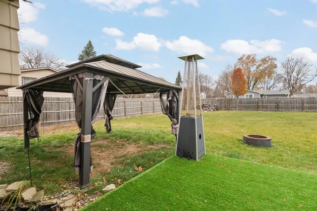 $314,900 | 2607 Vicki Lane, Green Bay, WI 54311