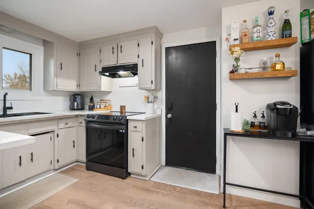 $314,900 | 2607 Vicki Lane, Green Bay, WI 54311