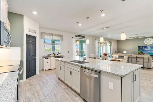 $715,000 | 2323 Nuthatch Street, St. Cloud, FL 34771