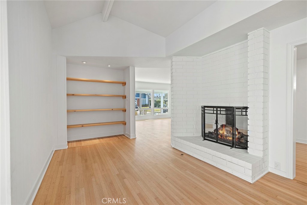 625 Beachcomber Drive Seal Beach, CA 90740 - Photo 11 of 39