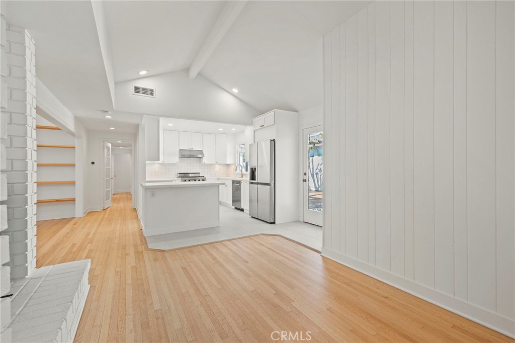 625 Beachcomber Drive Seal Beach, CA 90740 - Photo 13 of 39