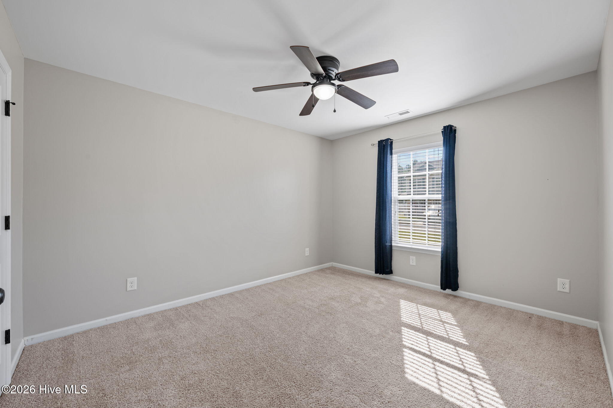 320 Station House Road New Bern, NC 28562 - Photo 34 of 48 37-web-or-mls-DSC_8096