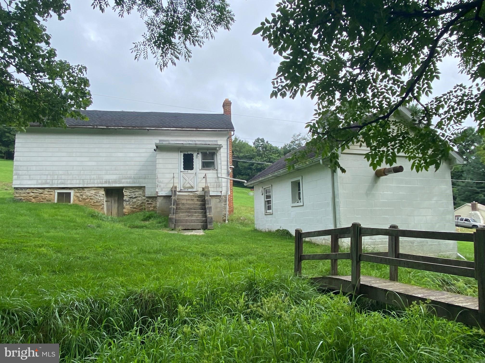6418 Zittlestown Road Boonsboro, MD 21713 - Photo 3 of 11