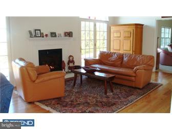 428 Hilltop Road Riegelsville, PA 18077 - Photo 5 of 10