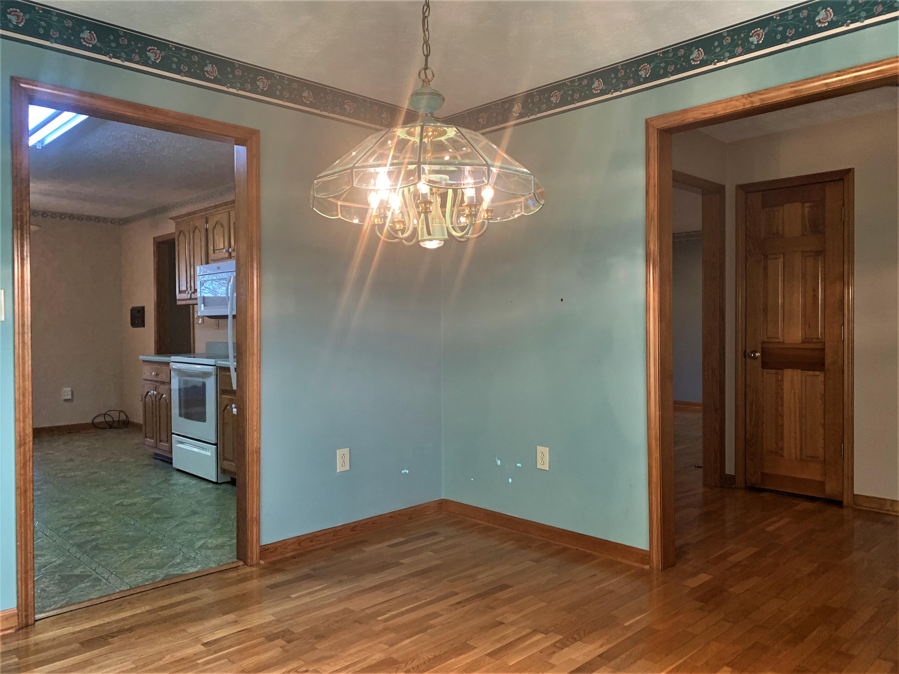 15005 Lakeshore Drive Rutledge, TN 37861 - Photo 16 of 36 Dining Room