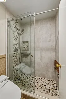 $399,000 | 3 Captain Drive, Unit D406, Emeryville, CA 94608