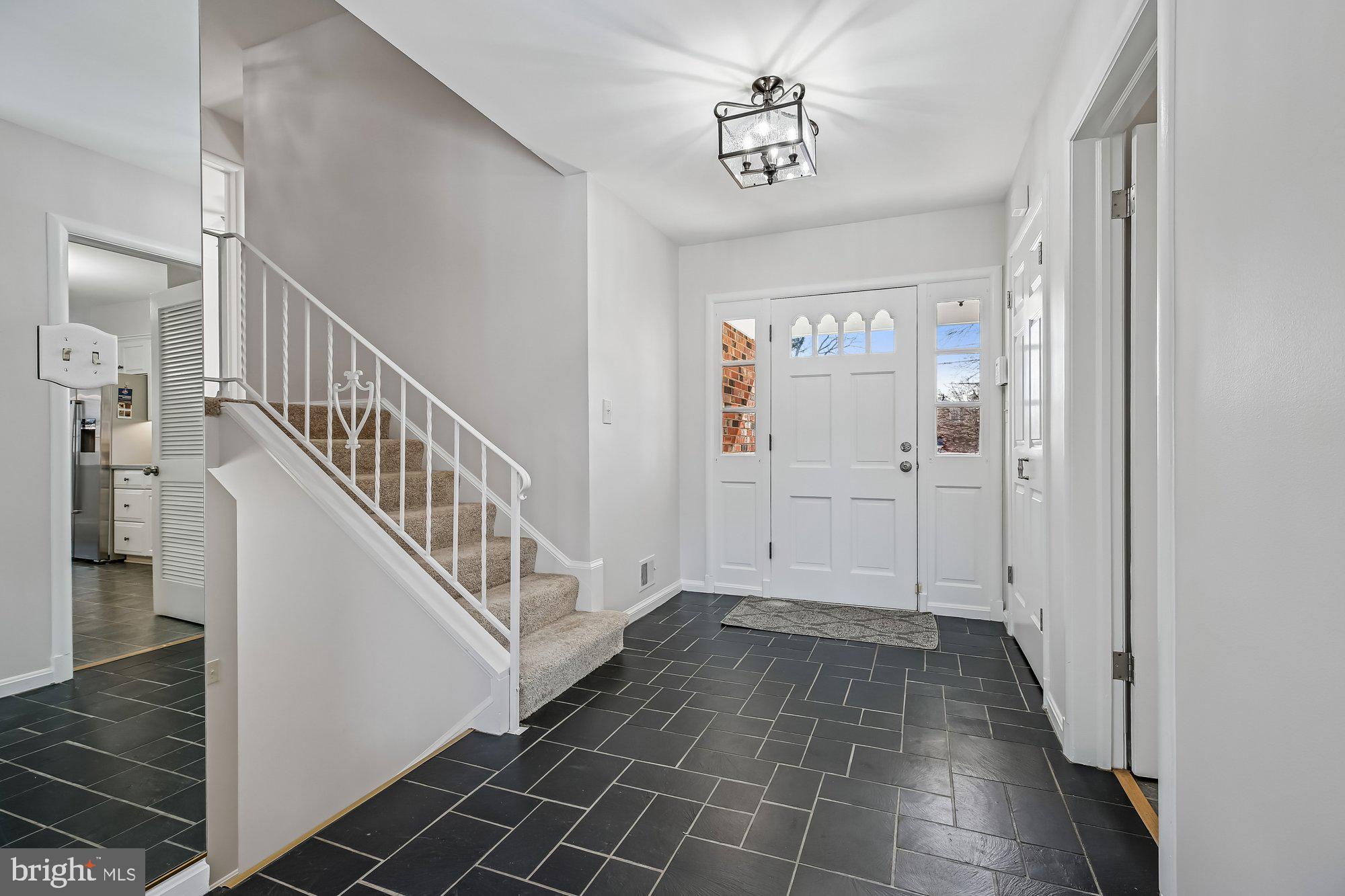 606 Winhall Way Silver Spring, MD 20904 - Photo 20 of 77 Entry