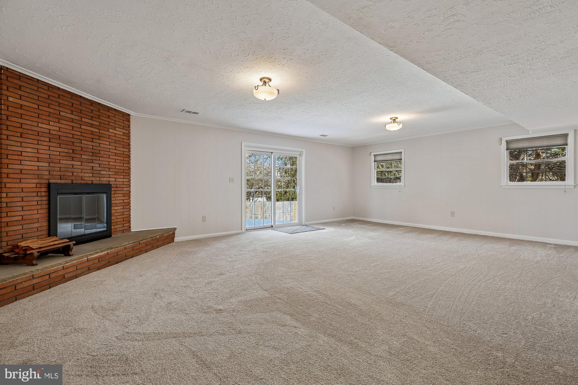 606 Winhall Way Silver Spring, MD 20904 - Photo 40 of 77 Family Room