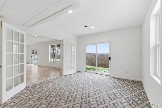 $700,000 | 6915 Kassonta Drive, De Witt, NY 13078