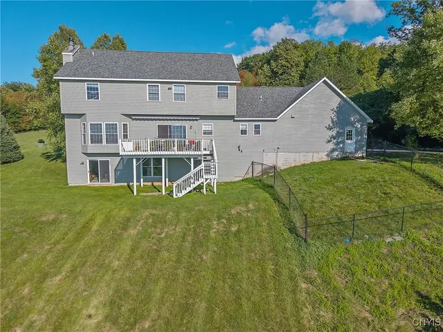 $700,000 | 6915 Kassonta Drive, De Witt, NY 13078