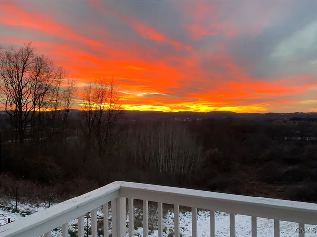 $700,000 | 6915 Kassonta Drive, De Witt, NY 13078