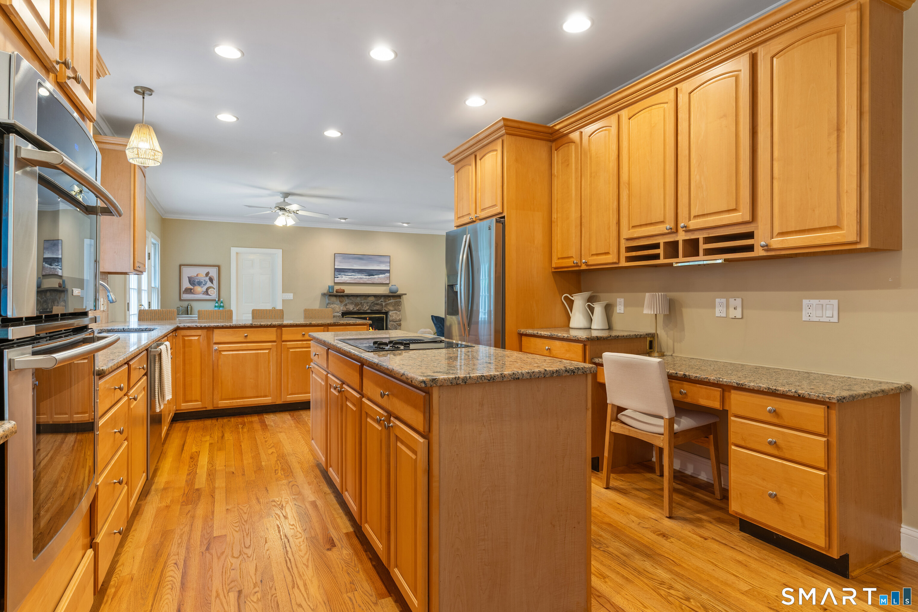 36 Rockhouse Road Wilton, CT 06897 - Photo 8 of 31