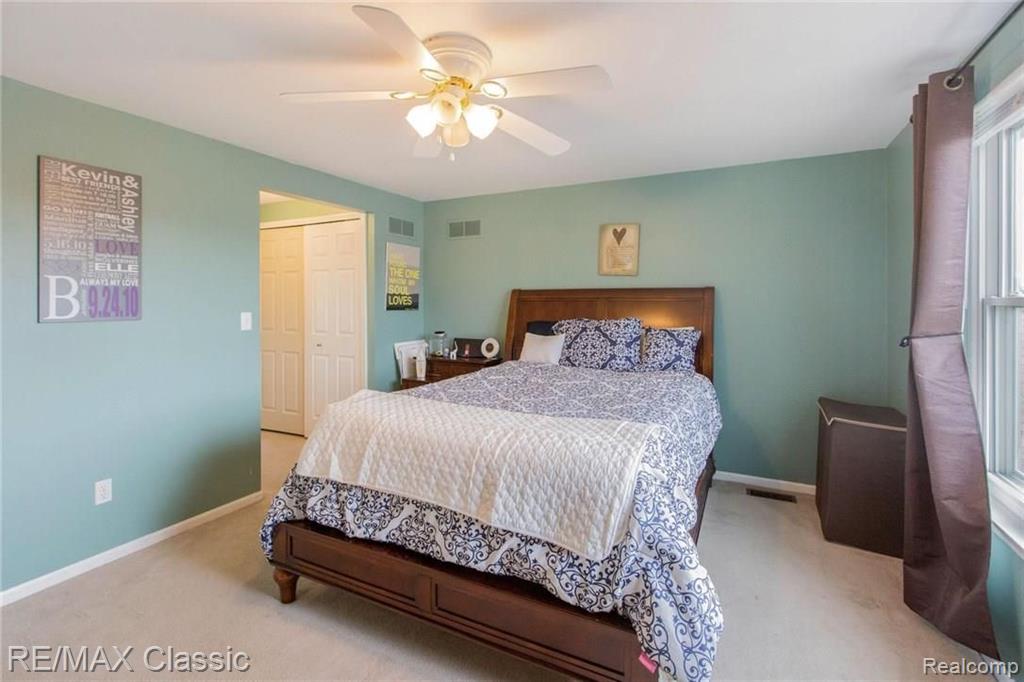 44808 Ridgefield Road Canton, MI 48188 - Photo 18 of 31