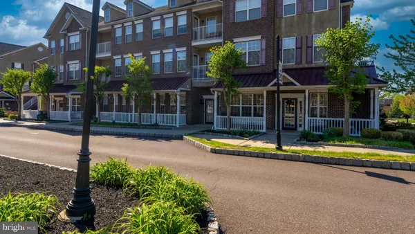$305,000 | 3888 Ashland Drive, Unit B, Harleysville, PA 19438