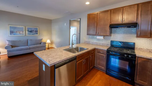 $305,000 | 3888 Ashland Drive, Unit B, Harleysville, PA 19438