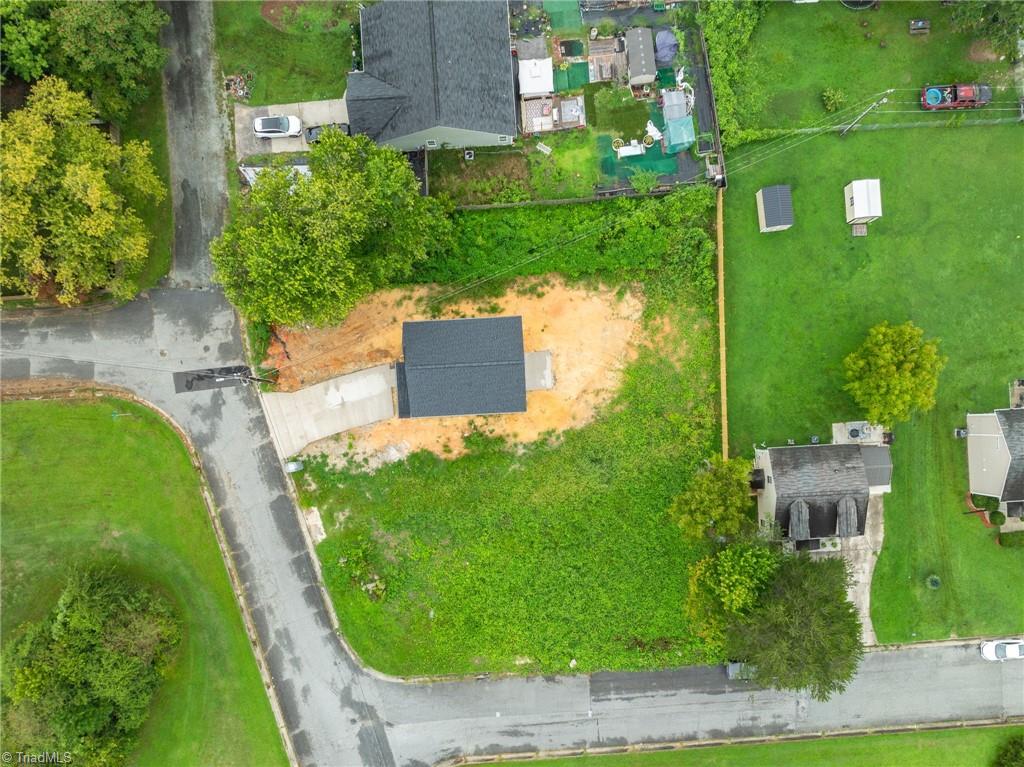 4811 Troxler Road Greensboro, NC 27405 - Photo 19 of 20 Gallery Image 19