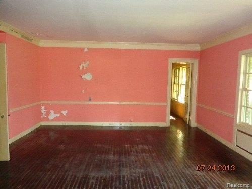 17471 Hamilton Road Highland Park, MI 48203 - Photo 24 of 33 DSC08861 (500x375).jpg
