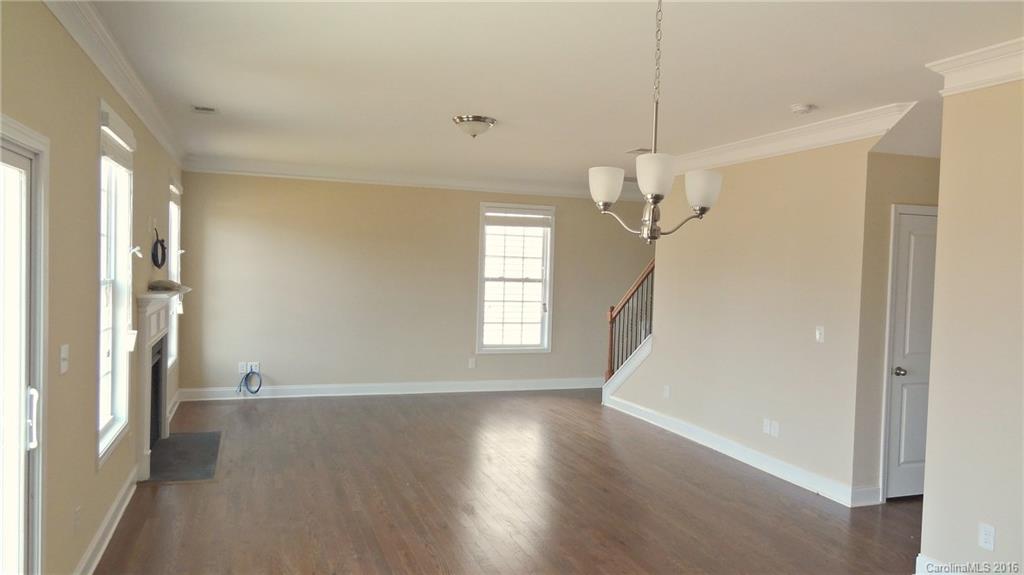 8927 Inverness Bay Road, Unit 188 Charlotte, NC 28278 - Photo 10 of 21 Gallery Image 10