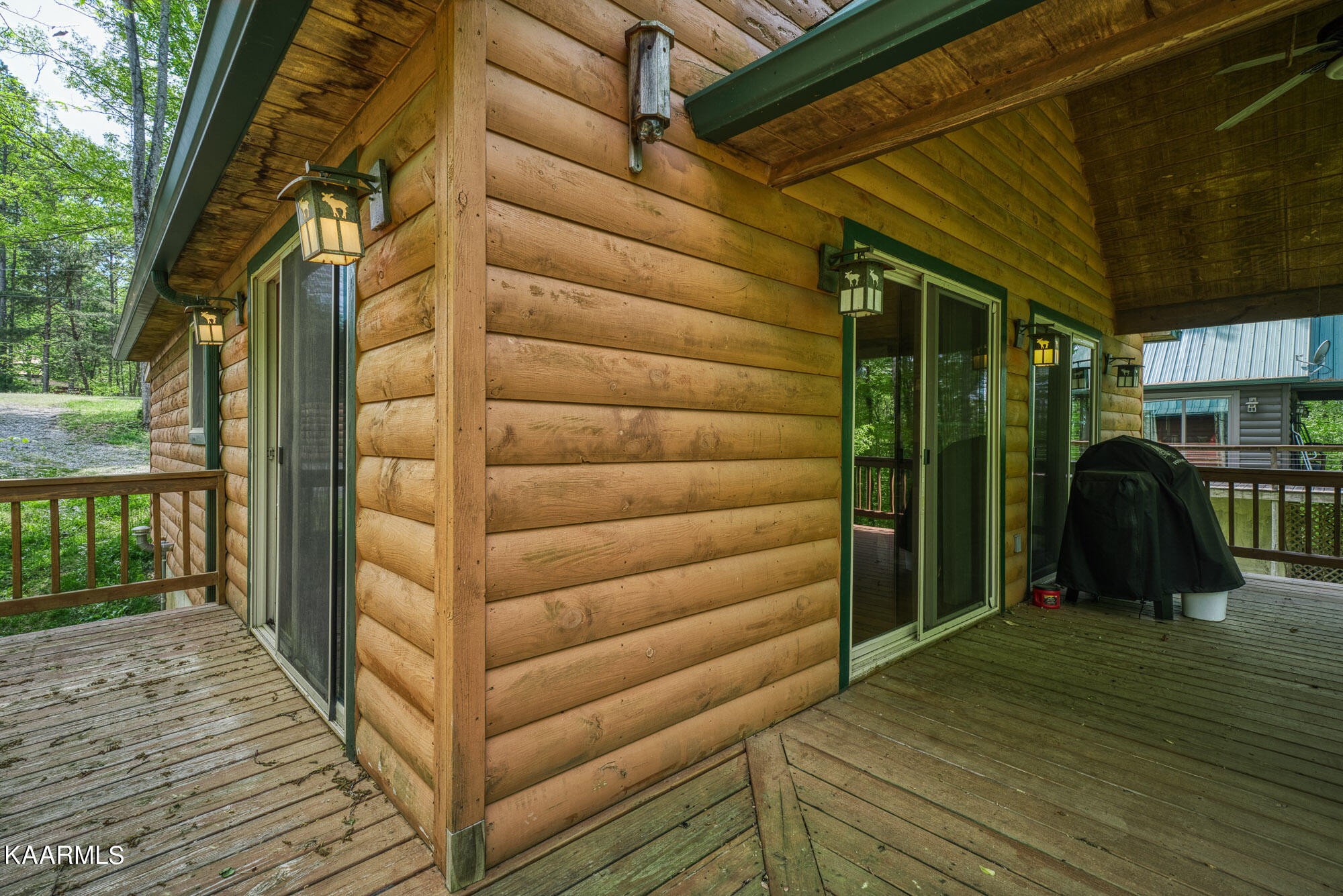 5010 Milky Way Road Jamestown, TN 38556 - Photo 15 of 40