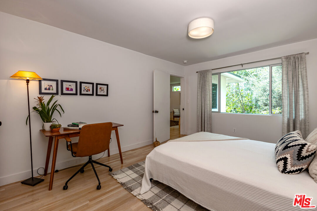 1363 Brampton Road Los Angeles, CA 90041 - Photo 20 of 35 Gallery Image 20