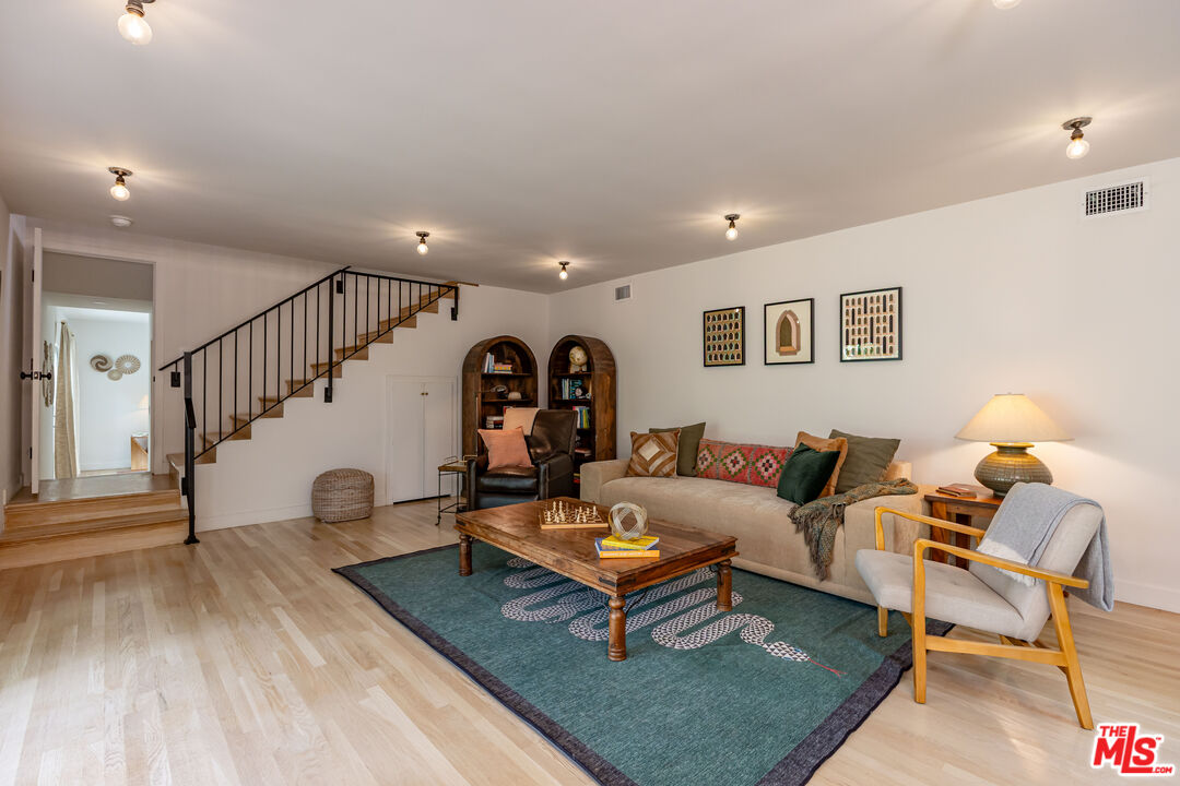 1363 Brampton Road Los Angeles, CA 90041 - Photo 23 of 35 Gallery Image 23