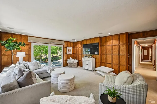 $2,249,000 | 1014 Stonedge Drive, Napa, CA 94558