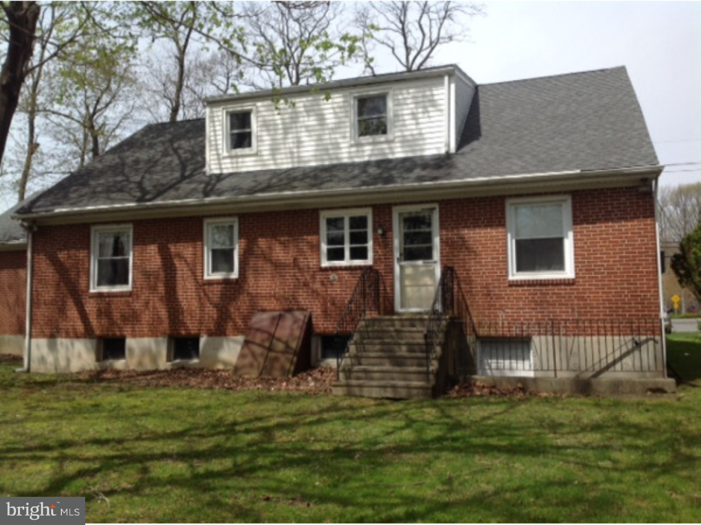 3853 Quakerbridge Road Hamilton, NJ 08619 - Photo 2 of 15 Gallery Image 2