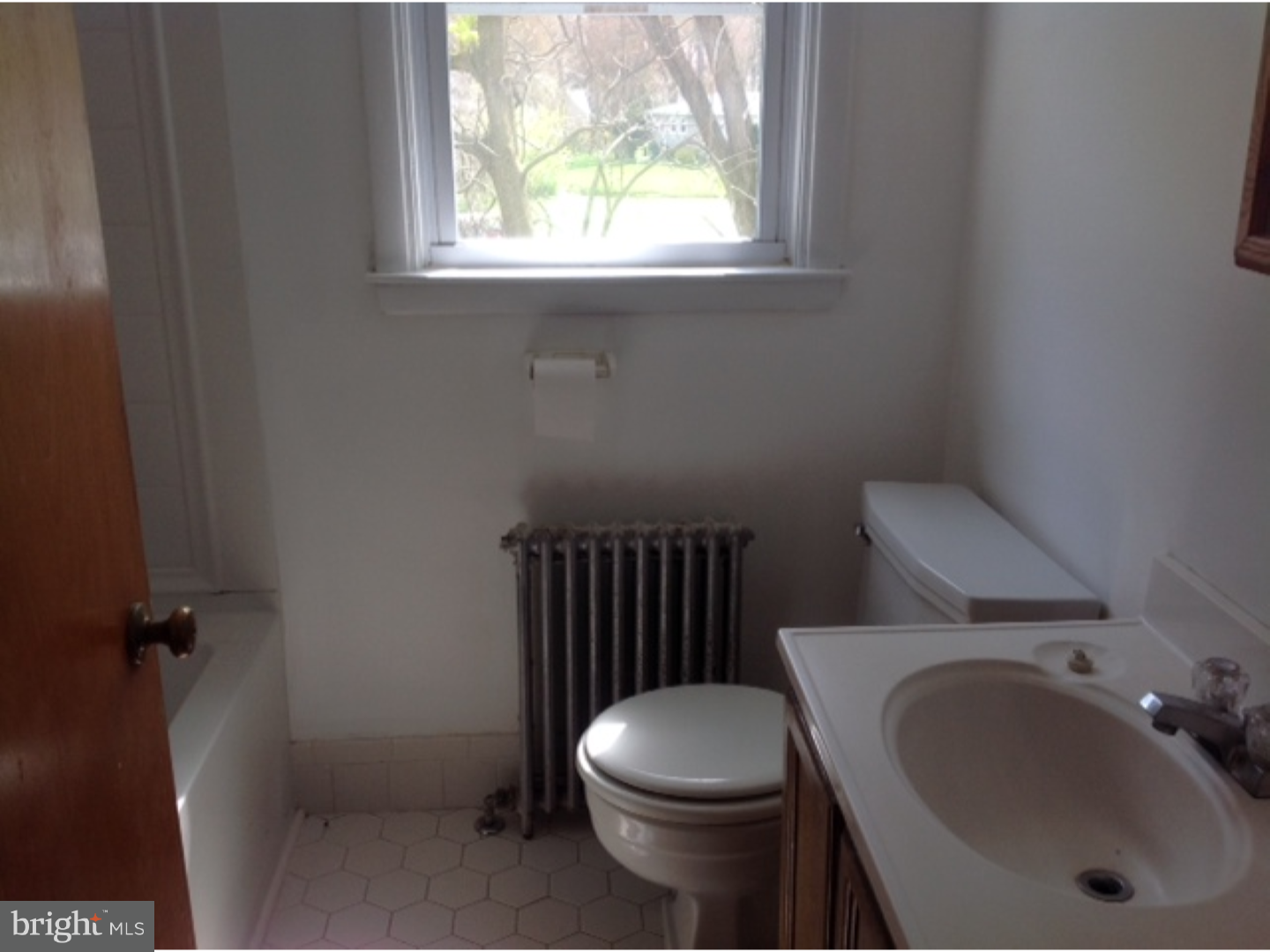 3853 Quakerbridge Road Hamilton, NJ 08619 - Photo 13 of 15 Gallery Image 13