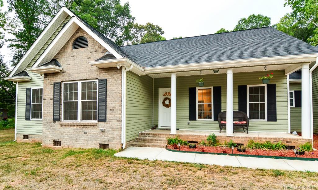 2809 Jim McCarter Road Clover, SC 29710 - Photo 2 of 23 Gallery Image 2