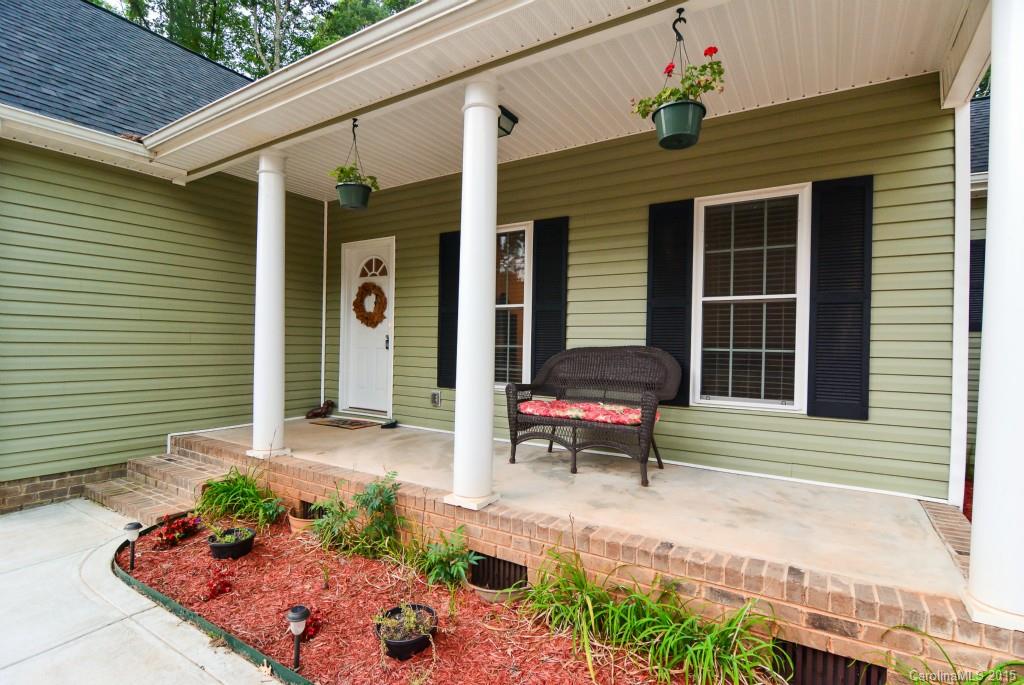 2809 Jim McCarter Road Clover, SC 29710 - Photo 3 of 23 Gallery Image 3