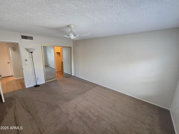 $1,599 | 925 North College Avenue, Unit F223, Tempe, AZ 85288