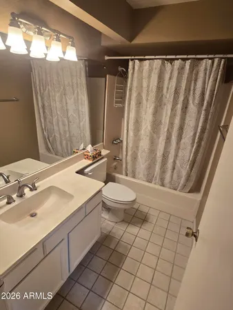 $1,599 | 925 North College Avenue, Unit F223, Tempe, AZ 85288