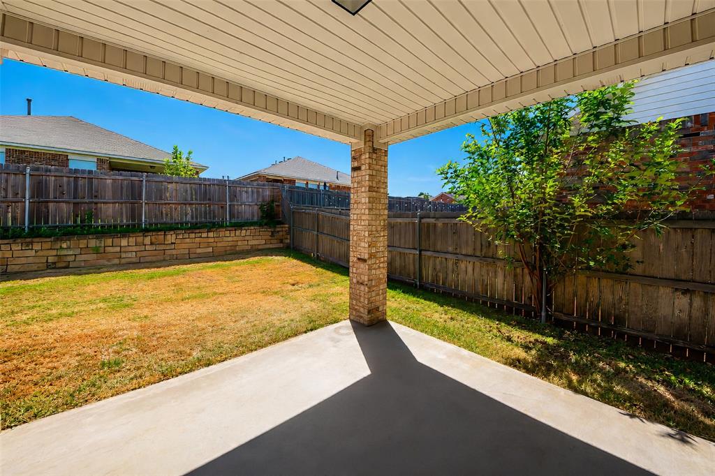12808 Old MacGregor Lane Fort Worth, TX 76244 - Photo 30 of 33 Gallery Image 30