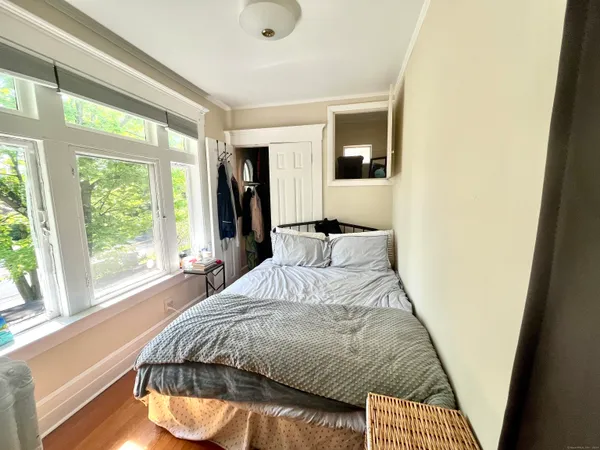 $1,850 | 738 Whitney Avenue, Unit 3, New Haven, CT 06511