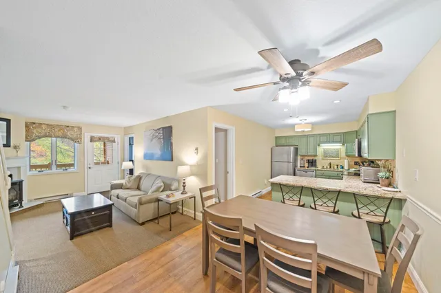 $499,999 | 227 Main Street, Unit 305, Lincoln, NH 03251