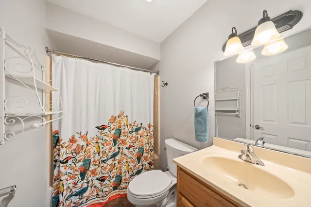 $499,999 | 227 Main Street, Unit 305, Lincoln, NH 03251