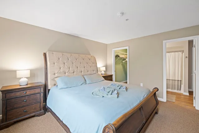 $499,999 | 227 Main Street, Unit 305, Lincoln, NH 03251