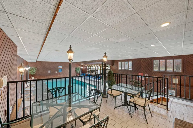 $499,999 | 227 Main Street, Unit 305, Lincoln, NH 03251