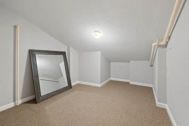 $499,999 | 227 Main Street, Unit 305, Lincoln, NH 03251