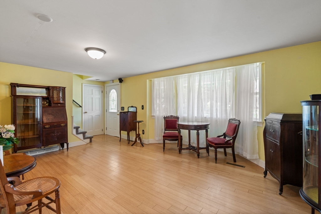217 Charge Pond Road Wareham, MA 02571 - Photo 8 of 25 Gallery Image 8
